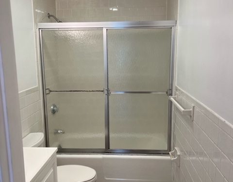 Lincoln apartment bathroom and glass shower